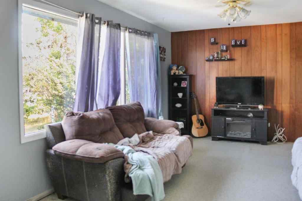 MLS® A2155262 - 4840 48 Street  in Hardisty Hardisty, Residential