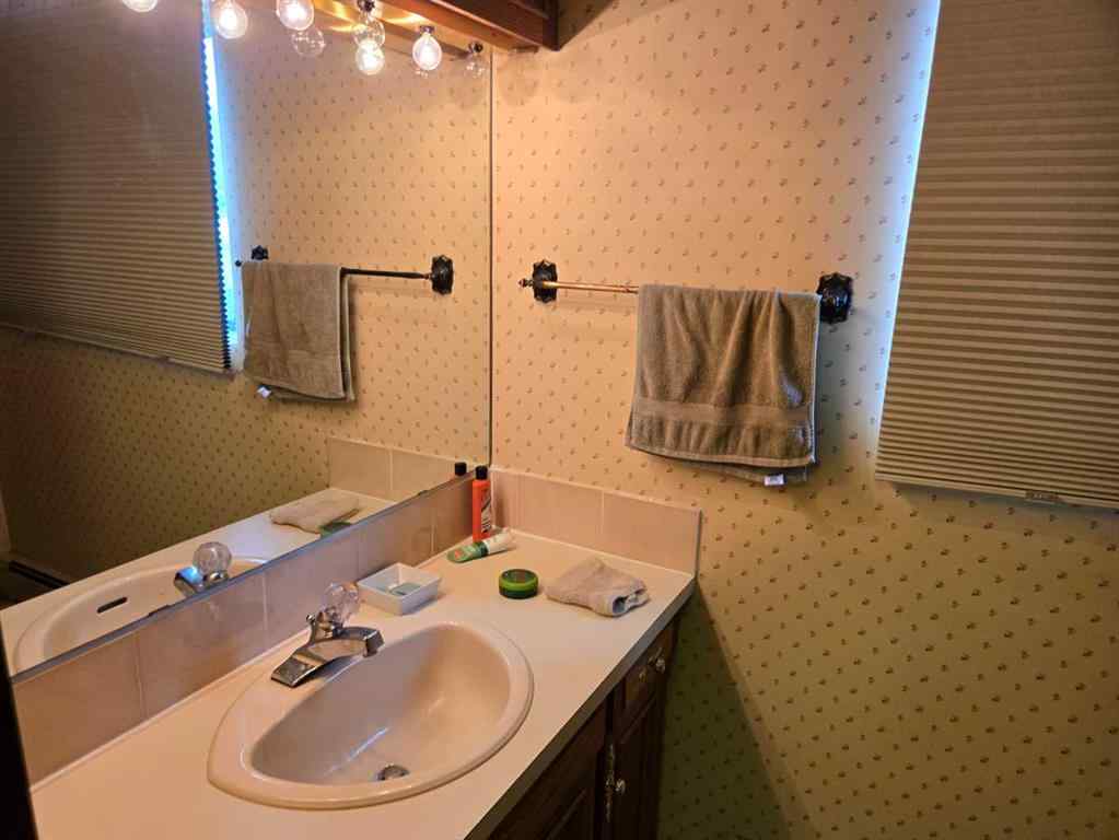 MLS® A2155372 - 718 6 Avenue  in NONE Fox Creek, Residential