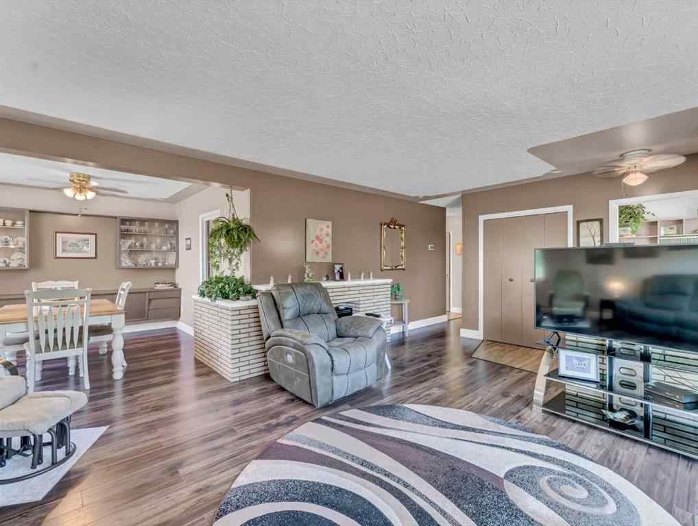 MLS® A2156132 - 11507 Range Road 75   in NONE Rural Cypress County, Residential