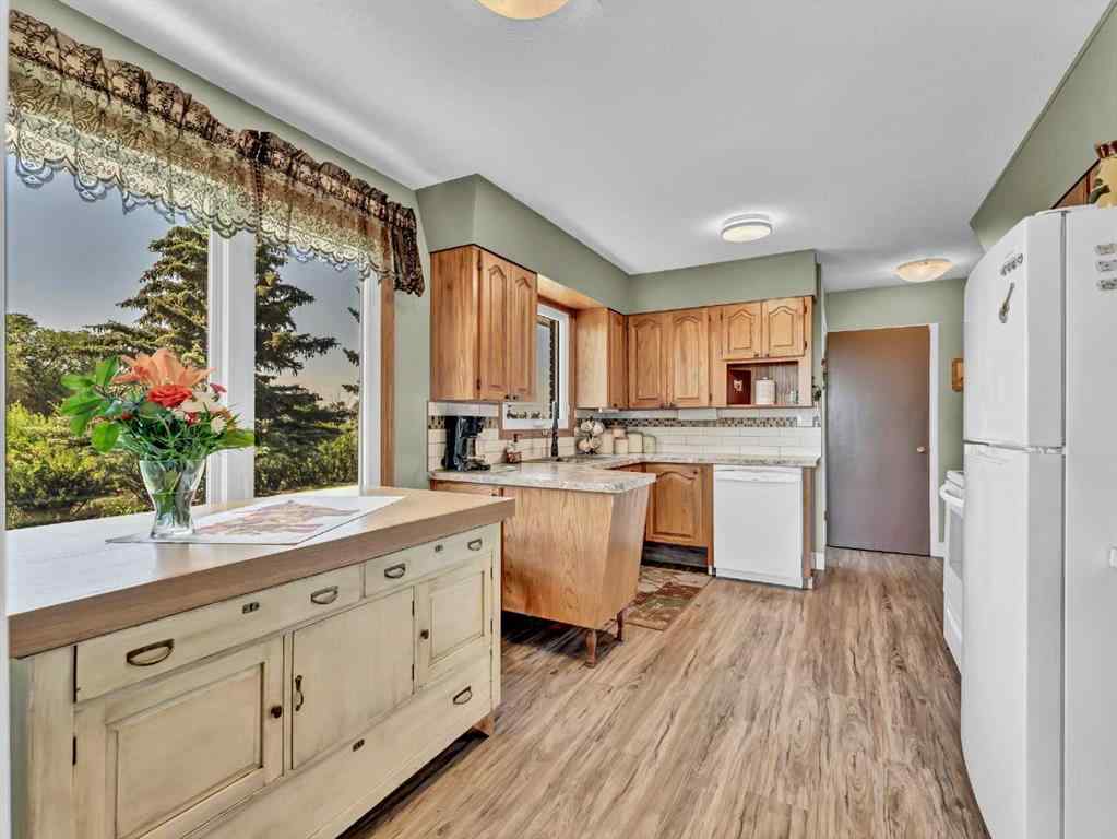 MLS® A2156132 - 11507 Range Road 75   in NONE Rural Cypress County, Residential