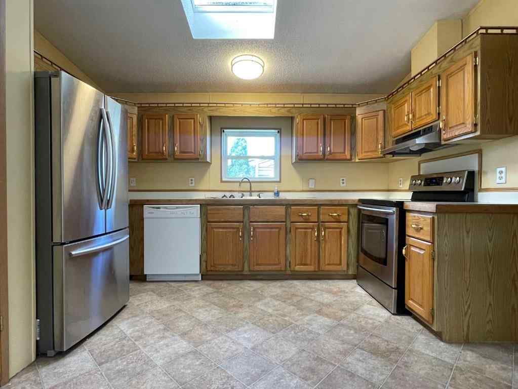 MLS® A2157245 - 5308 46 Street  in NONE Whitecourt, Residential
