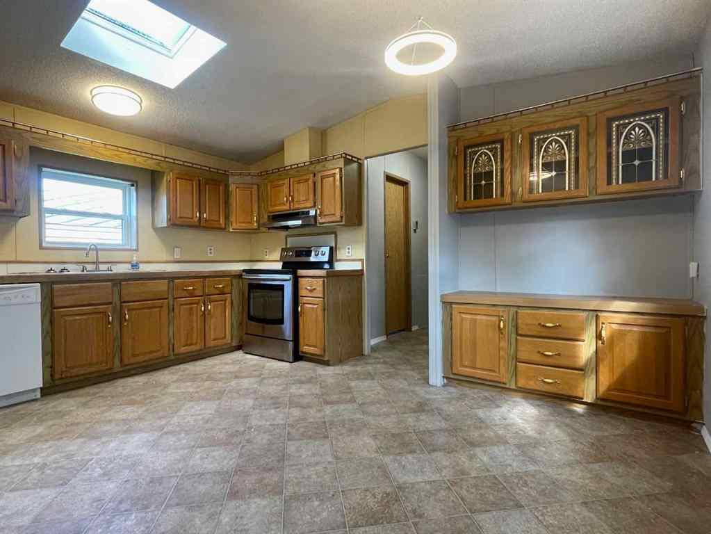 MLS® A2157245 - 5308 46 Street  in NONE Whitecourt, Residential
