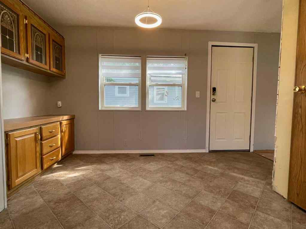 MLS® A2157245 - 5308 46 Street  in NONE Whitecourt, Residential