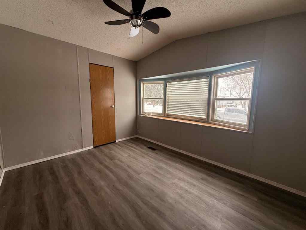 MLS® A2157245 - 5308 46 Street  in NONE Whitecourt, Residential