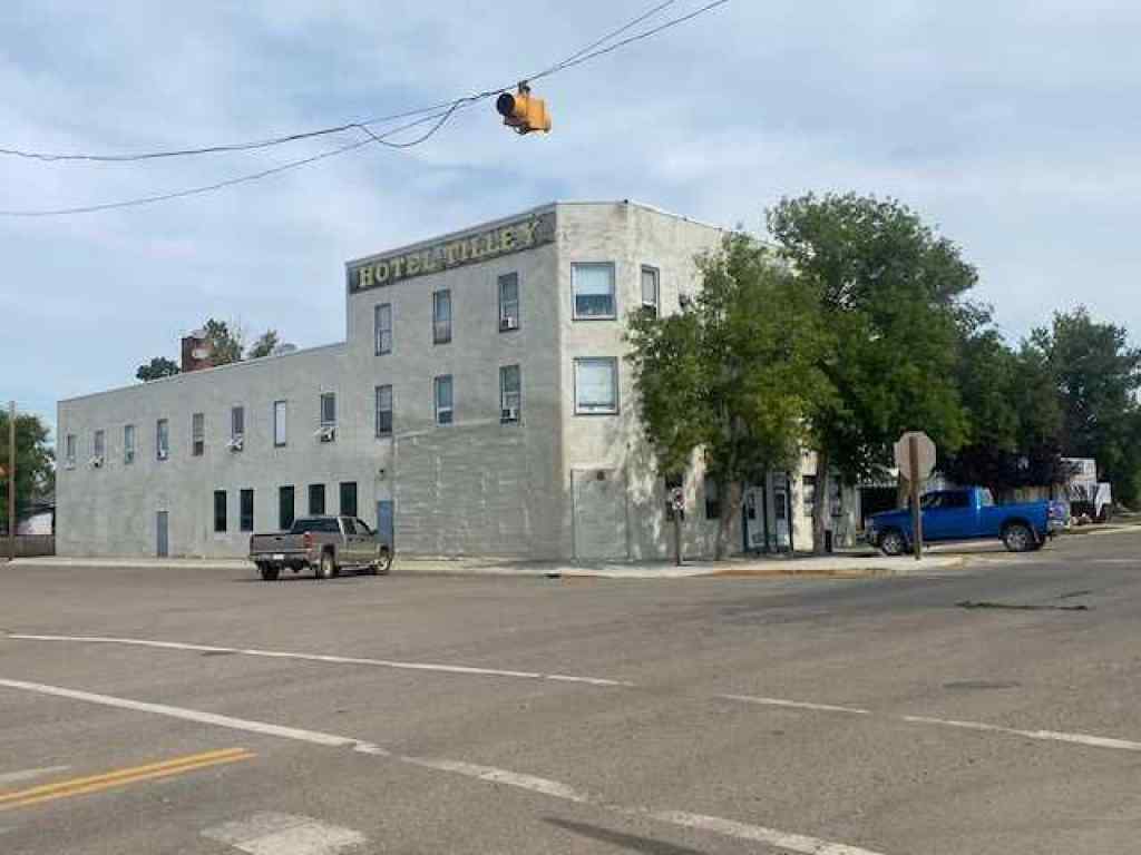 MLS® A2157445 - 221 Centre Street  in NONE Tilley, Commercial