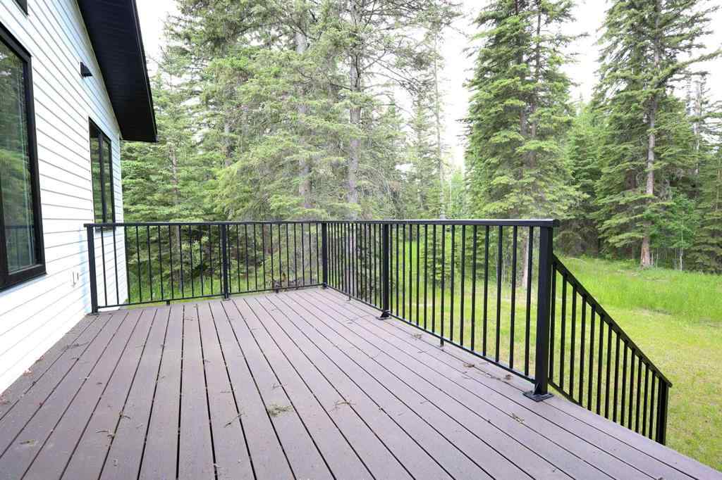 MLS® A2157838 - 136 Meadow Ponds Drive  in Diamond Willow Estates Rural Clearwater County, Residential