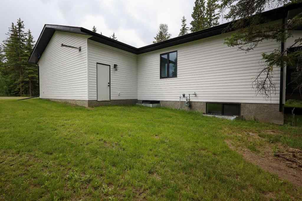 MLS® A2157838 - 136 Meadow Ponds Drive  in Diamond Willow Estates Rural Clearwater County, Residential