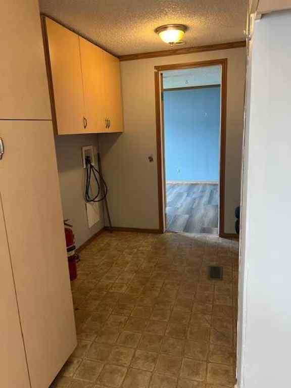 MLS® A2158660 - 10205 112 Avenue  in NONE High Level, Residential