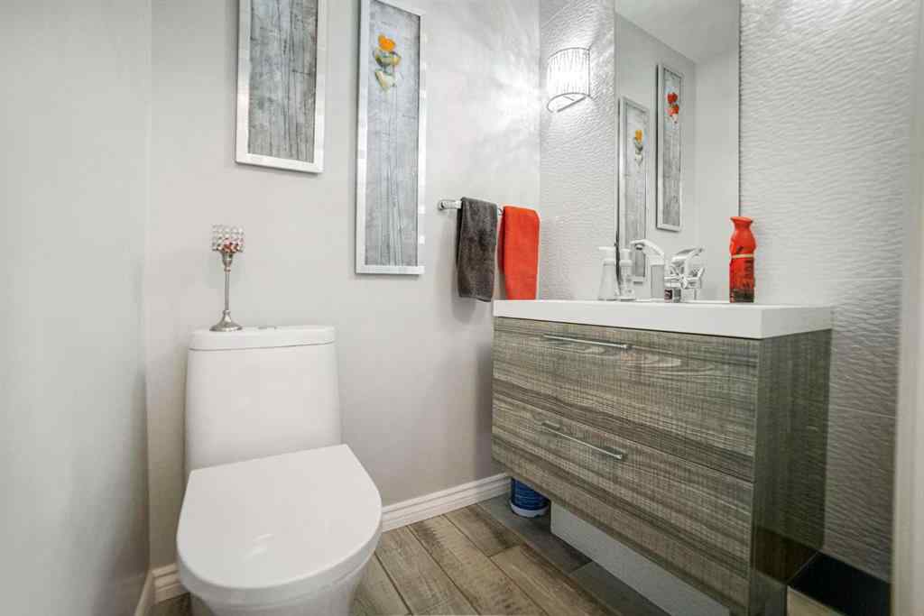 MLS® A2158840 - 121 Bailey Avenue  in  Rural Camrose County, Residential
