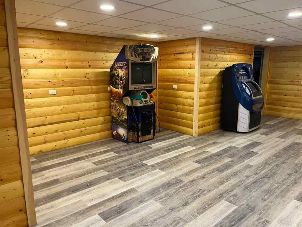 MLS® A2159764 - 5115 & 5117 50 Avenue  in NONE Caroline, Commercial