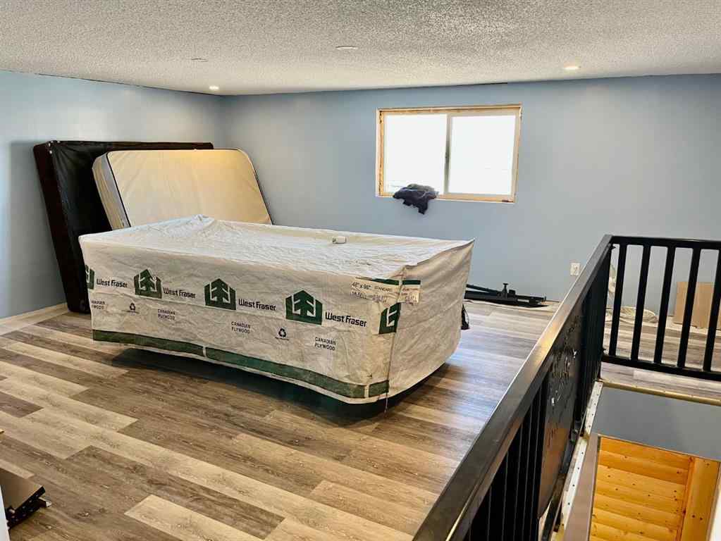 MLS® A2159764 - 5115 & 5117 50 Avenue  in NONE Caroline, Commercial