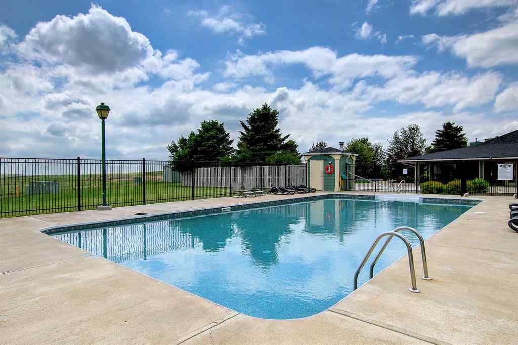 MLS® A2159766 - 35 White Pelican Way  in Lake McGregor Country Estates Rural Vulcan County, Residential
