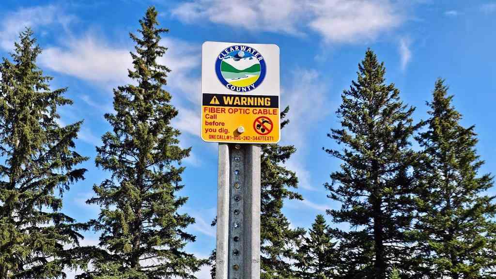 MLS® A2160129 - 716 Main Avenue W in NONE Sundre, Land