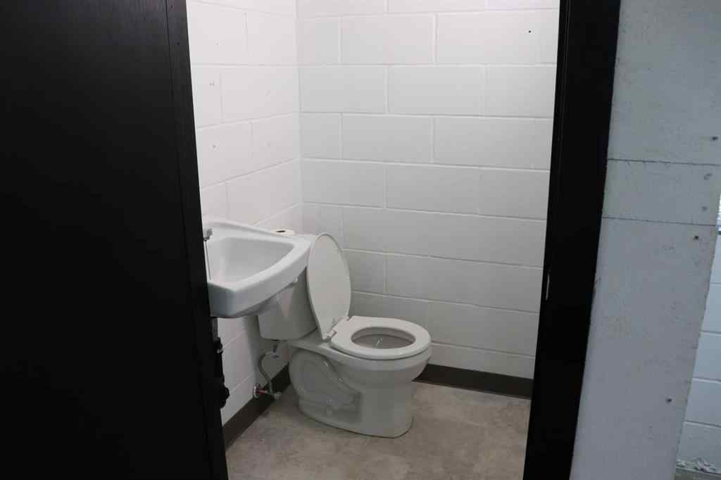 MLS® A2160163 - 410 68 Street   in NONE Edson, Commercial