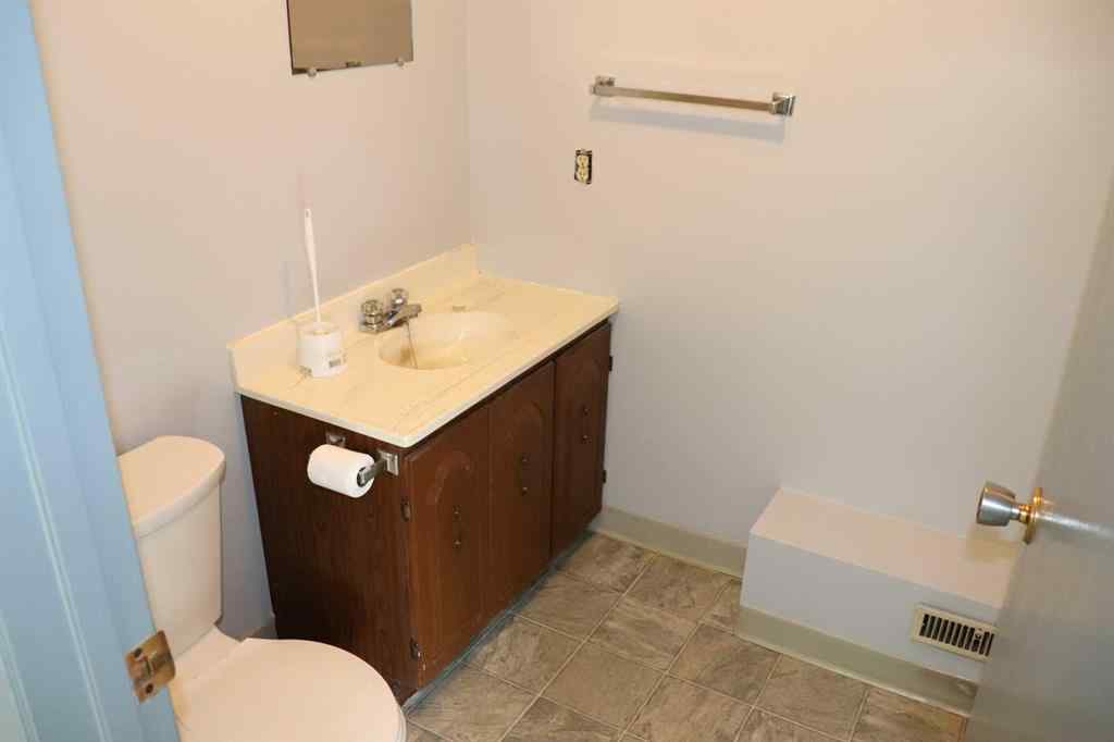 MLS® A2160163 - 410 68 Street   in NONE Edson, Commercial