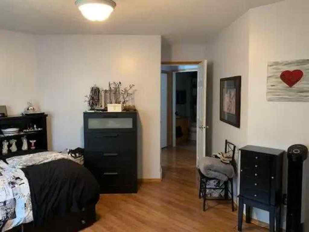 MLS® A2160646 - 9320 91 ave   in Lac La Biche Lac La Biche, Residential