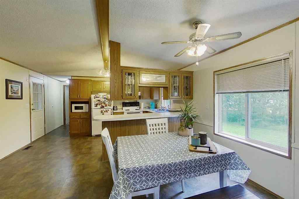 MLS® A2161058 - 7323 1A Avenue  in NONE Edson, Commercial