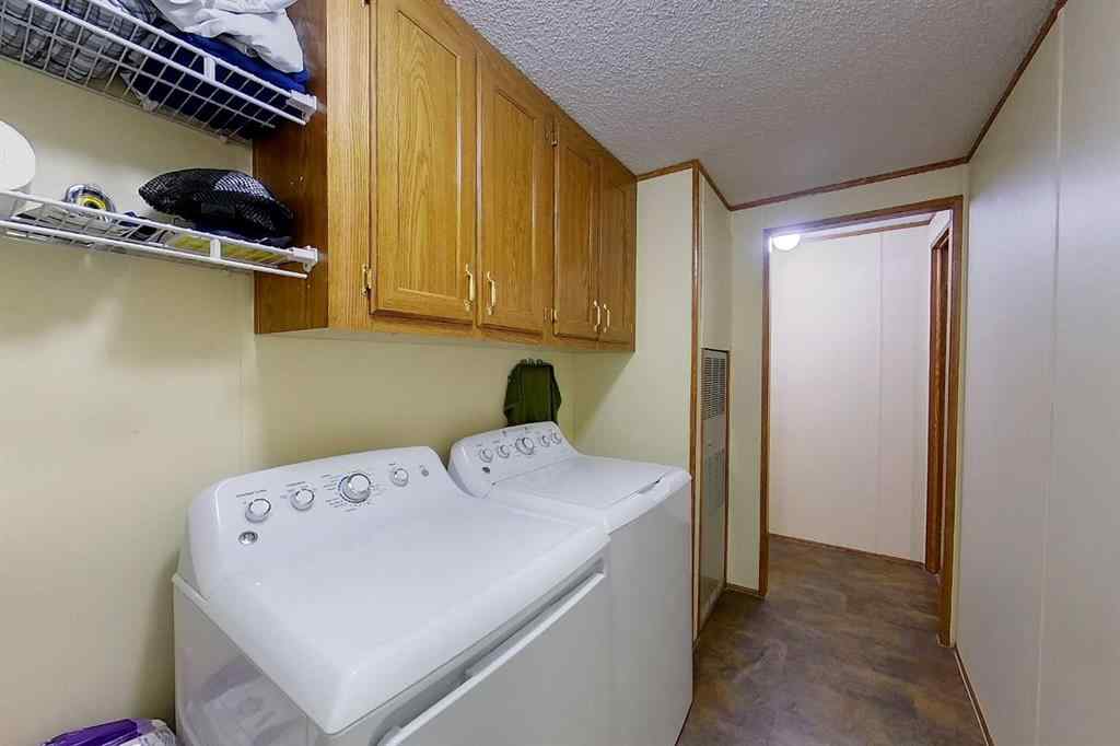 MLS® A2161058 - 7323 1A Avenue  in NONE Edson, Commercial