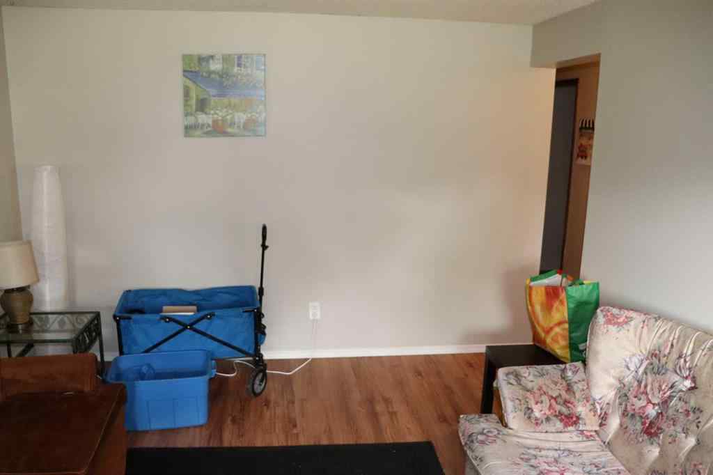 MLS® A2161079 - Unit #4 506 41 Street   in NONE Edson, Residential