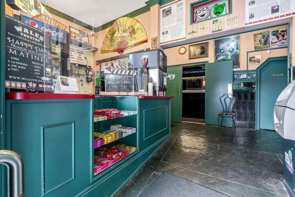 MLS® A2161240 - 421 1ST Street SW in Downtown High River High River, Commercial