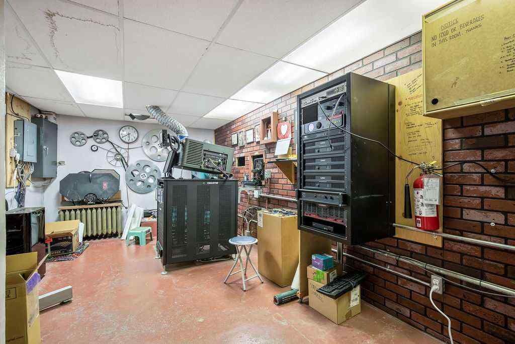 MLS® A2161240 - 421 1ST Street SW in Downtown High River High River, Commercial