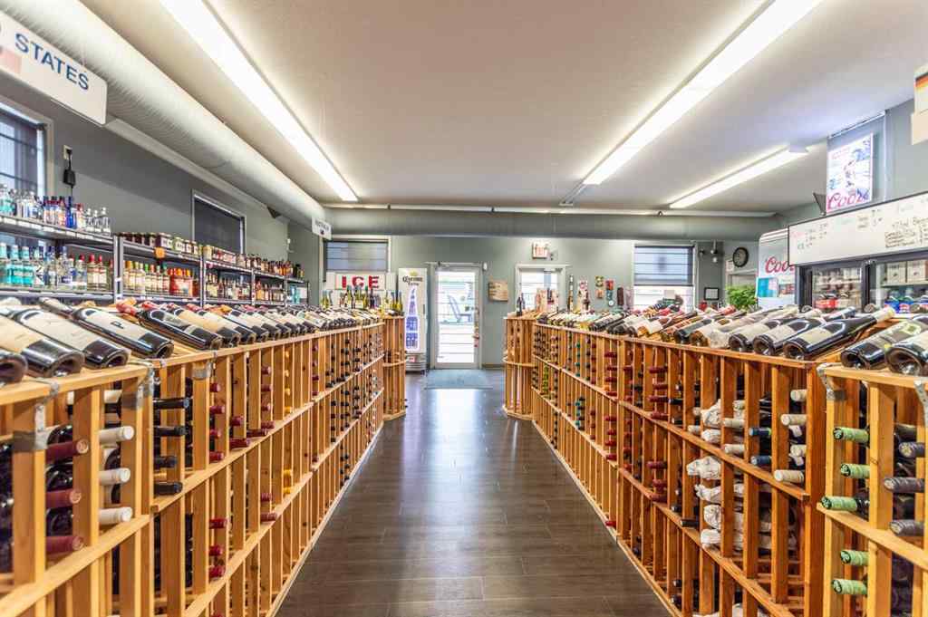 MLS® A2161251 - 5922 50 Avenue  in Central Stettler, Commercial
