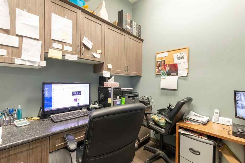 MLS® A2161251 - 5922 50 Avenue  in Central Stettler, Commercial