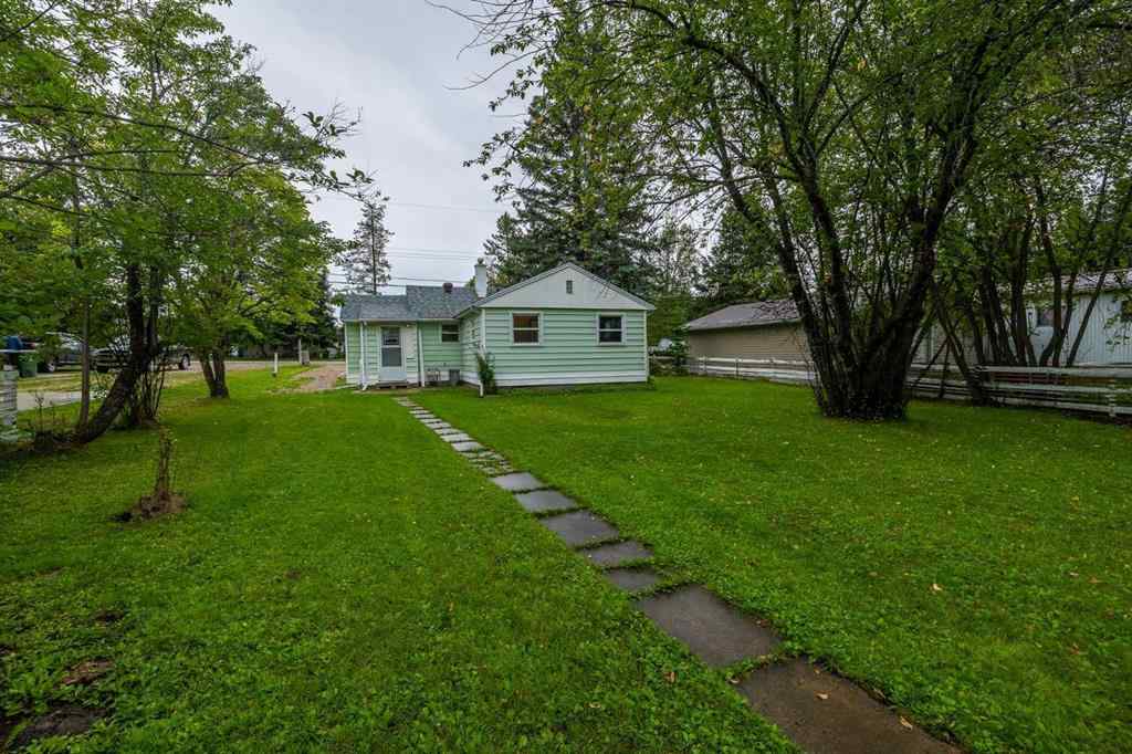 MLS® A2161805 - 1510 63 Street  in Edson Edson, Residential
