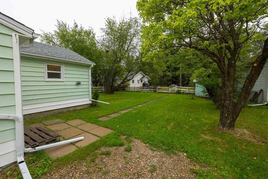 MLS® A2161805 - 1510 63 Street  in Edson Edson, Residential