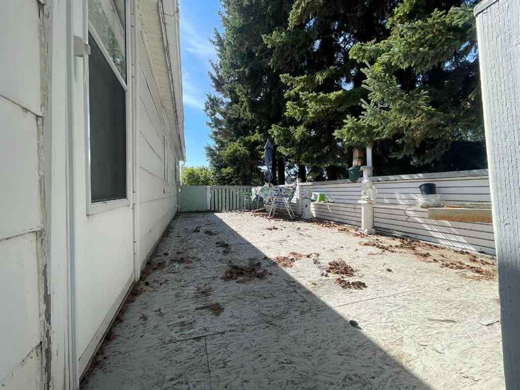 MLS® A2162946 - 4631 51 Street  in Mannville Mannville, Residential