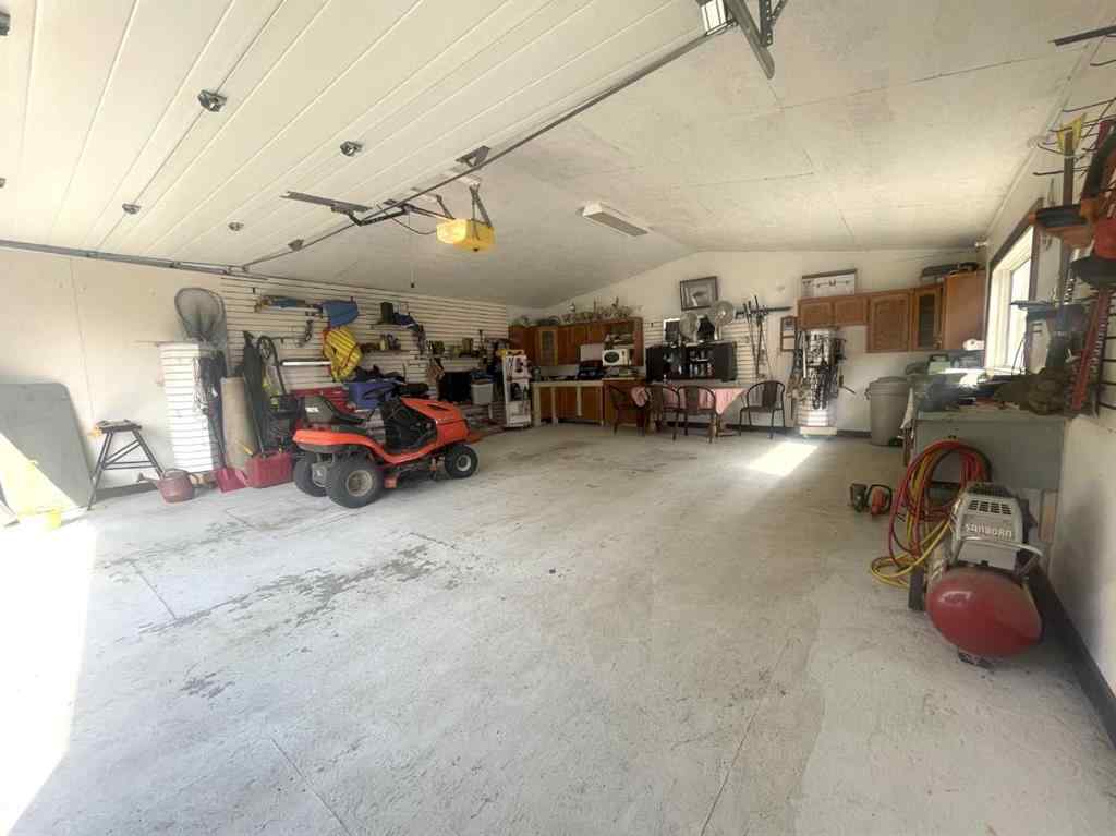MLS® A2162946 - 4631 51 Street  in Mannville Mannville, Residential