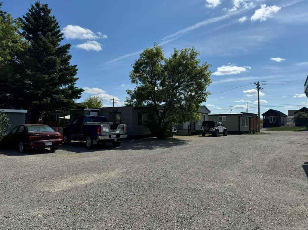 MLS® A2162951 - 1048 Elk Avenue  in NONE Pincher Creek, Commercial