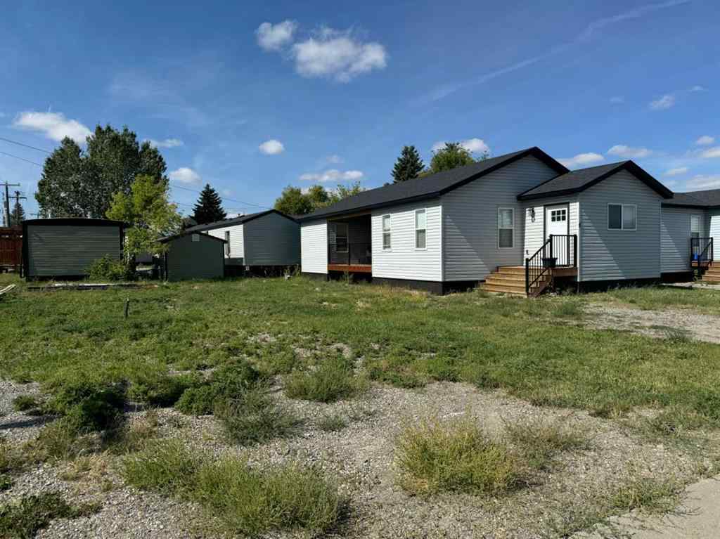 MLS® A2162951 - 1048 Elk Avenue  in NONE Pincher Creek, Commercial
