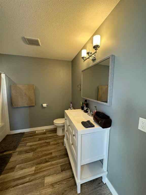 MLS® A2162951 - 1048 Elk Avenue  in NONE Pincher Creek, Commercial