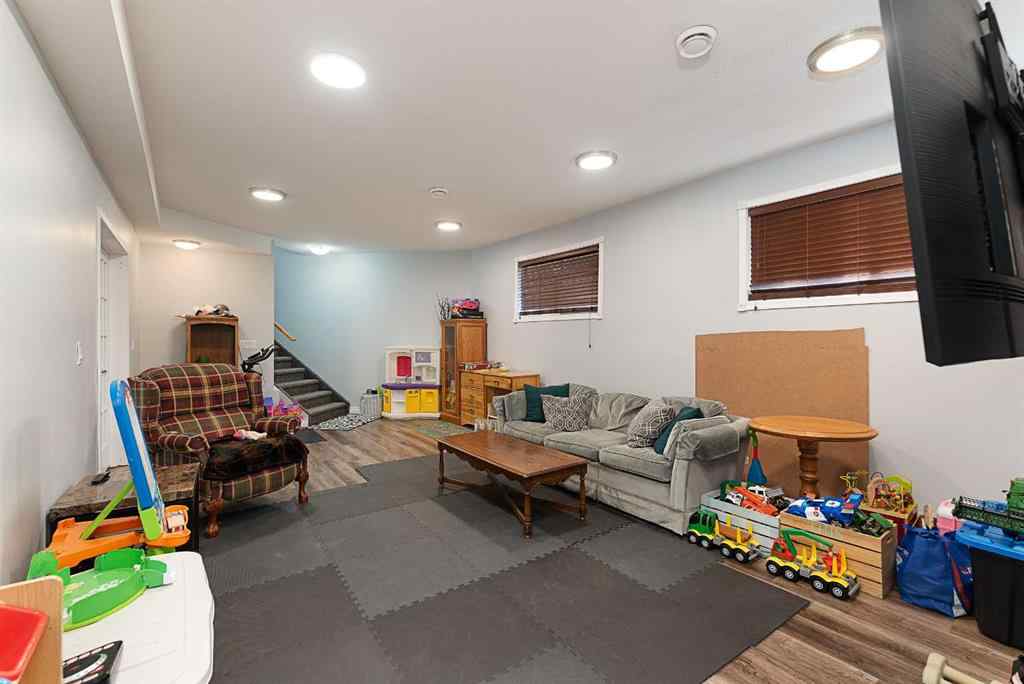 MLS® A2163667 - NE 33-48-25 W3 R.M. of Wilton   in NONE Rural, Residential