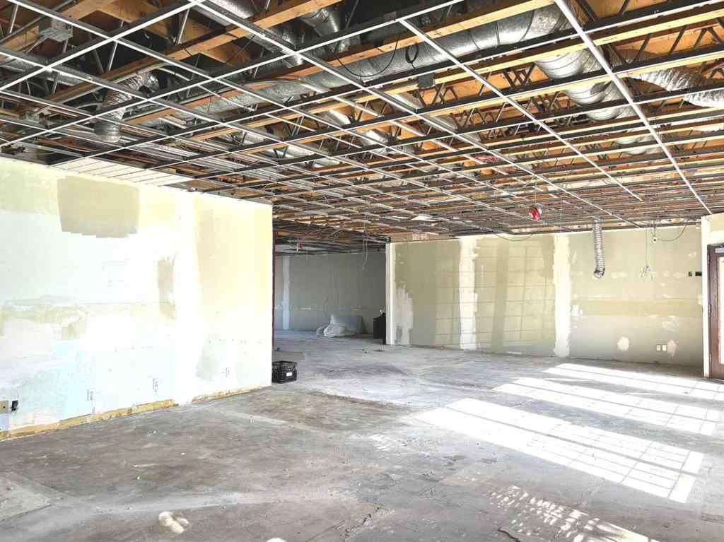 MLS® A2164014 - Unit #103 1817 48 Street SE in Forest Lawn Calgary, Commercial