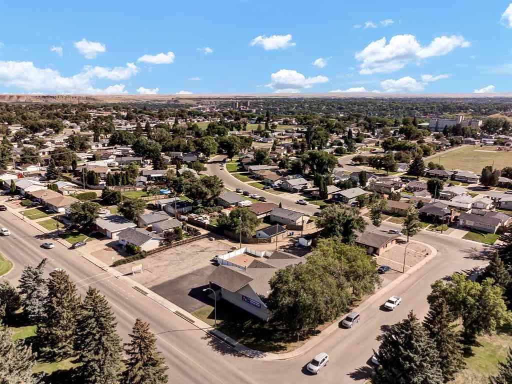 MLS® A2164208 - 587 12 Street NW in Northwest Crescent Heights Medicine Hat, Land