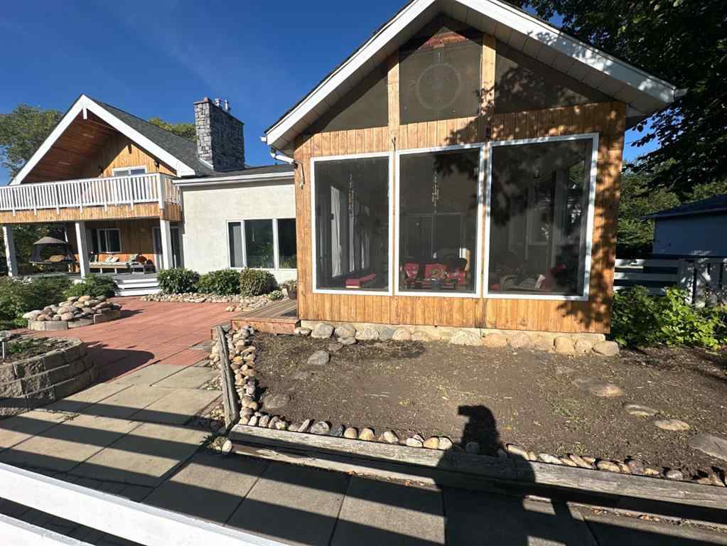 MLS® A2164987 - 11905 91 Street  in Rosedale Peace River, Residential