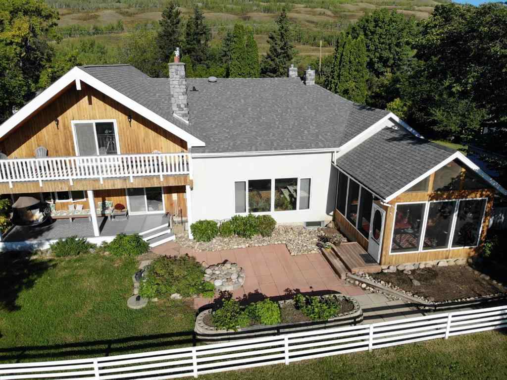 MLS® A2164987 - 11905 91 Street  in Rosedale Peace River, Residential