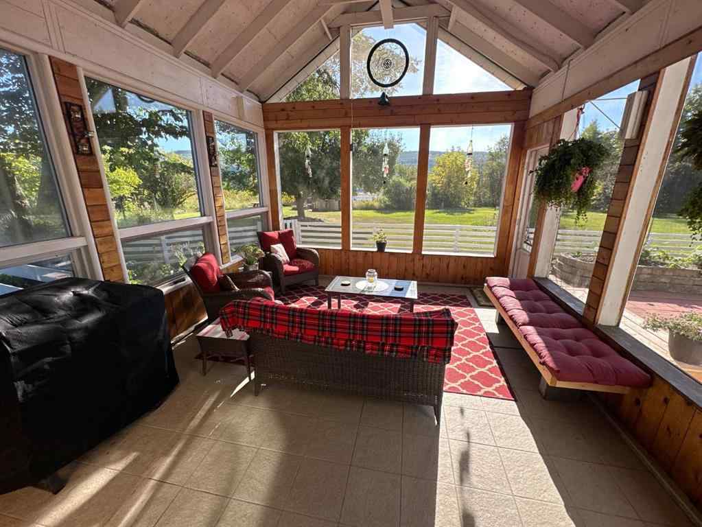 MLS® A2164987 - 11905 91 Street  in Rosedale Peace River, Residential