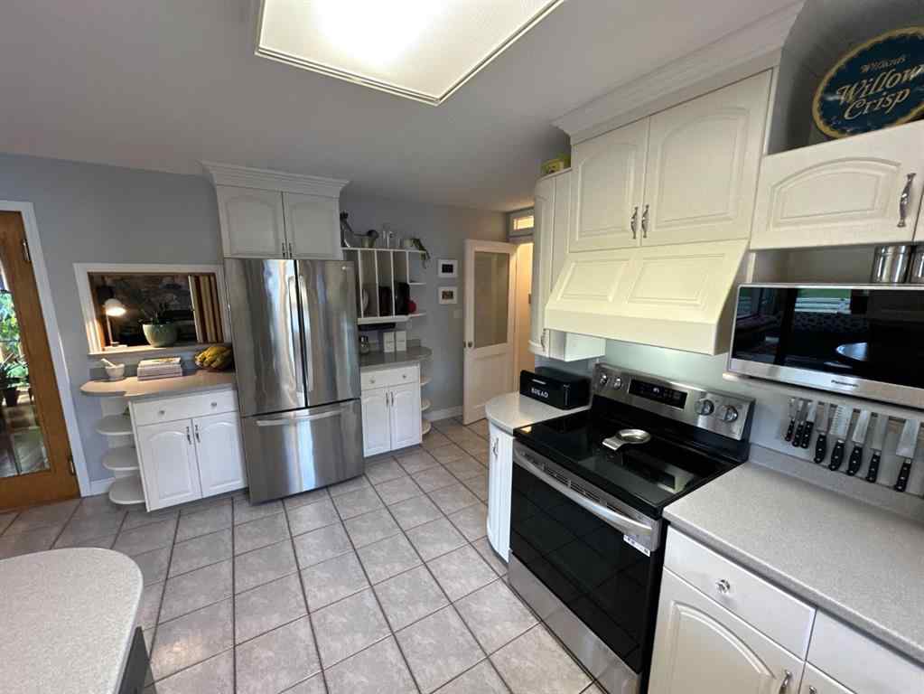 MLS® A2164987 - 11905 91 Street  in Rosedale Peace River, Residential