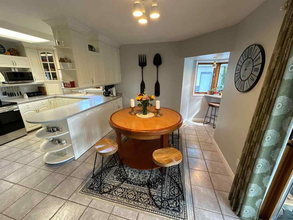 MLS® A2164987 - 11905 91 Street  in Rosedale Peace River, Residential