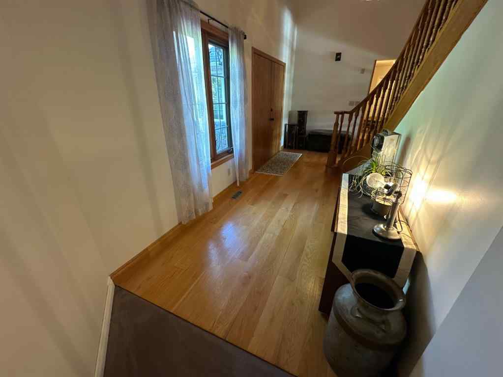 MLS® A2164987 - 11905 91 Street  in Rosedale Peace River, Residential