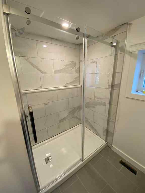 MLS® A2165176 - 564 5 Street W in Central Brooks, Residential