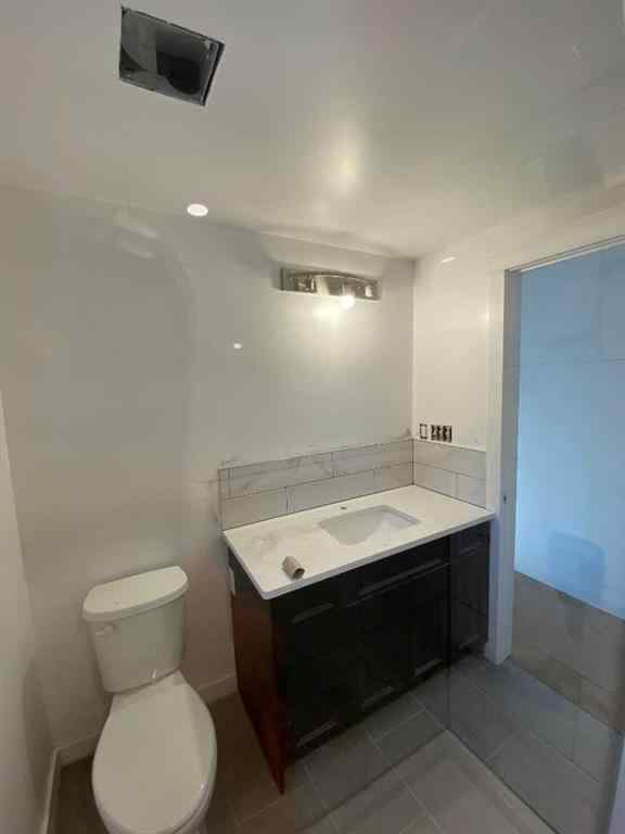 MLS® A2165176 - 564 5 Street W in Central Brooks, Residential