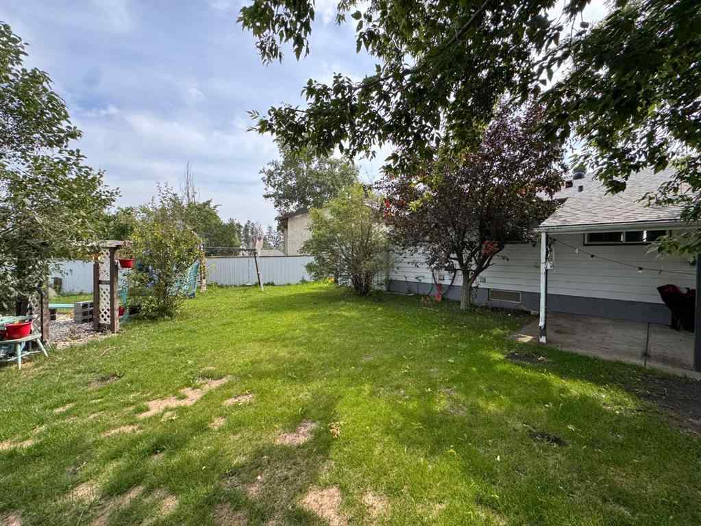 MLS® A2165630 - 24 Goard Close  in Glendale Park Estates Red Deer, Residential