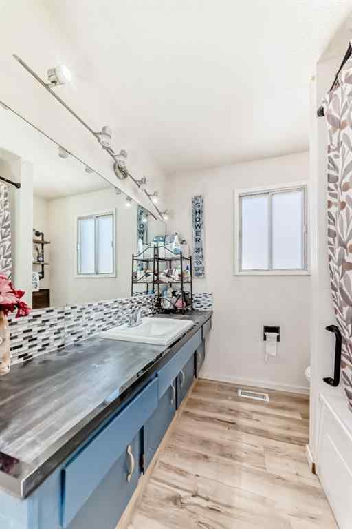 MLS® A2165630 - 24 Goard Close  in Glendale Park Estates Red Deer, Residential
