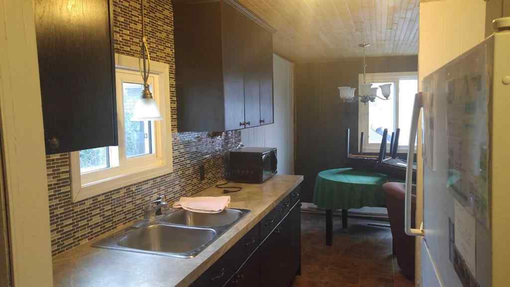 MLS® A2166265 - 213 1 Avenue W in NONE Hussar, Residential