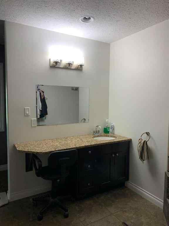 MLS® A2166390 - 4334 49 Street  in Hardisty Hardisty, Residential