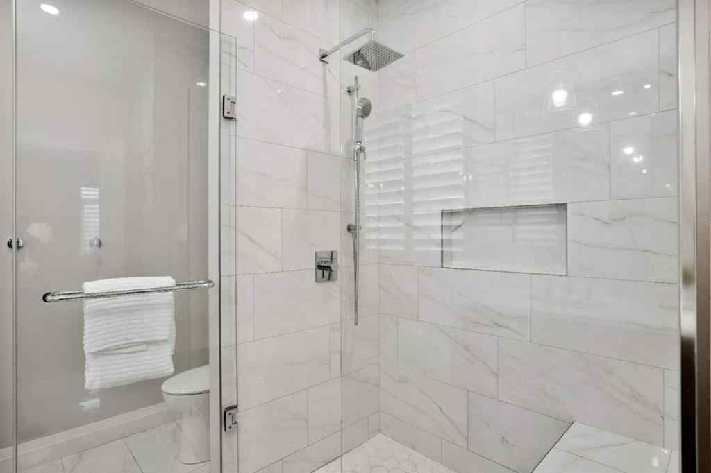 MLS® A2166728 - 8 Sweetgrass Place  in Sixty West Sylvan Lake, Residential